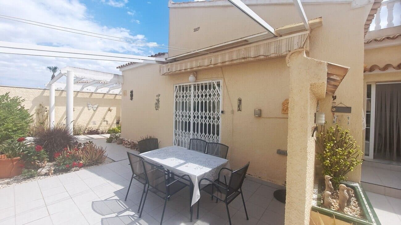 Villa de 3 Dormitorios en Las Filipinas, Orihuela Costa - 6