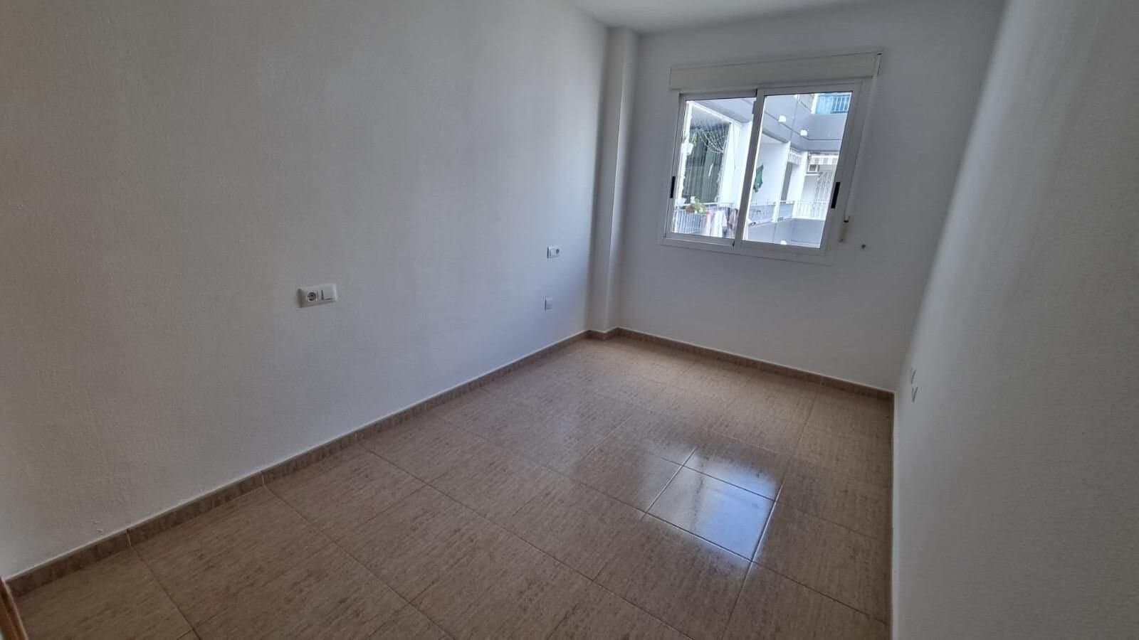 2-Bedroom Apartment in Centro, Torrevieja - 5