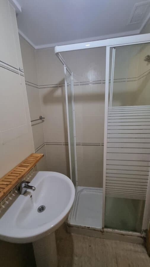 2-Bedroom Apartment in Centro, Torrevieja - 8