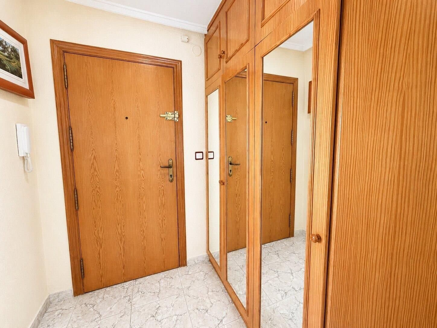 2-Bedroom Apartment in Estacion de Autobuses, Torrevieja - 18