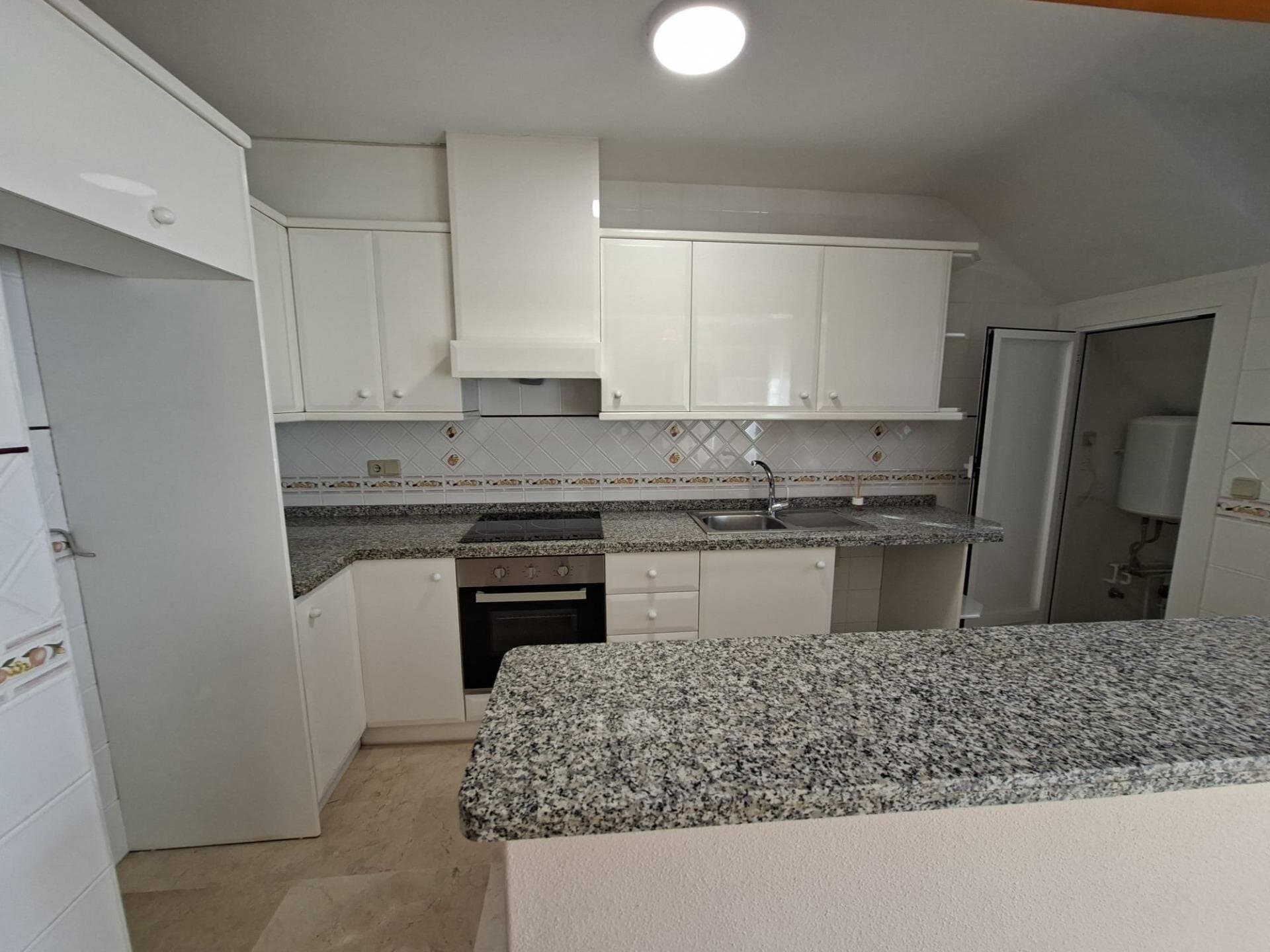 Bungalow de 2 Dormitorios en Villamartín-las Filipinas, Orihuela Costa - 12