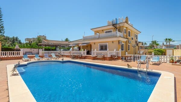 6-Bedroom Villa in Centro, Torrevieja