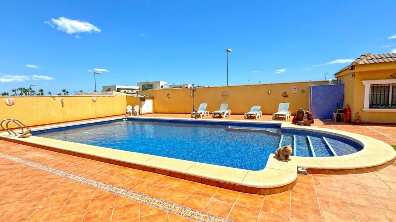 6-Bedroom Villa in Centro, Torrevieja - 9