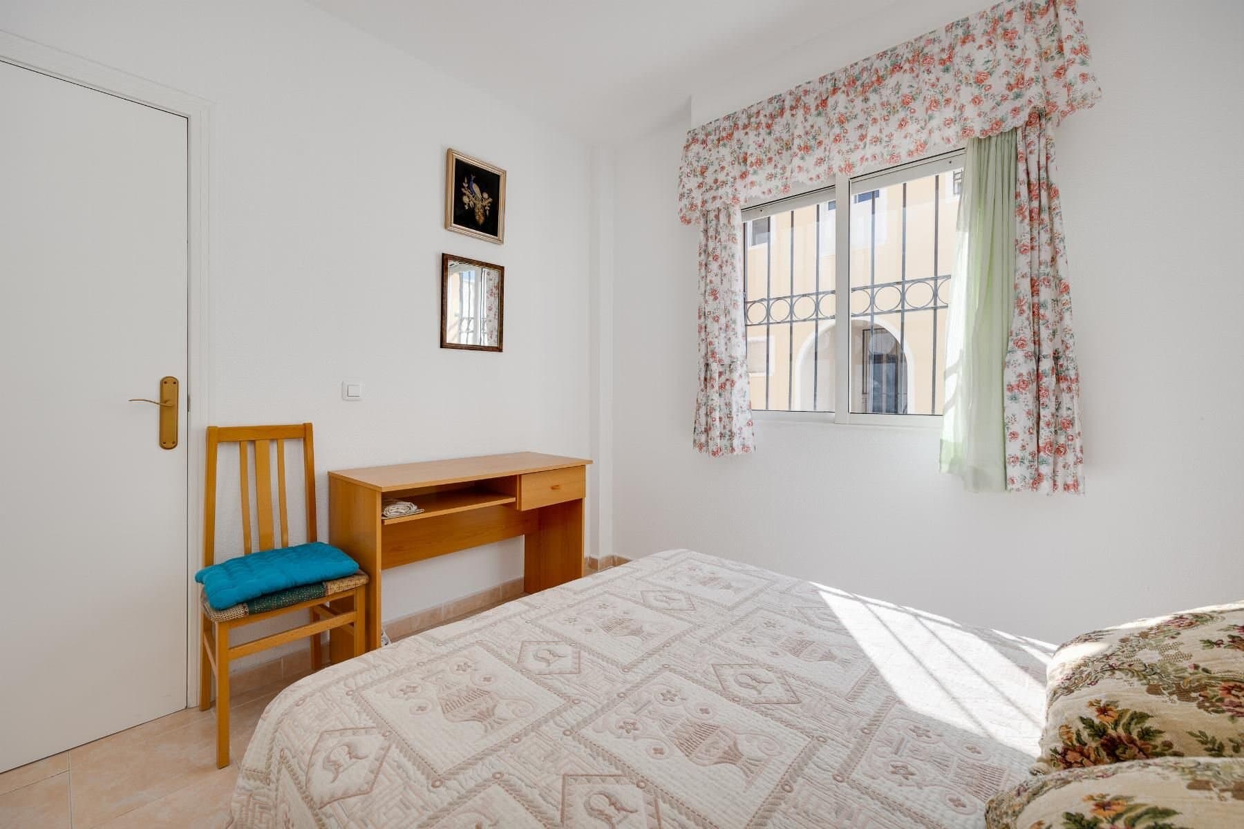 Bungalow de 2 Dormitorios en El Acequión - Los Náufragos, Torrevieja - 15