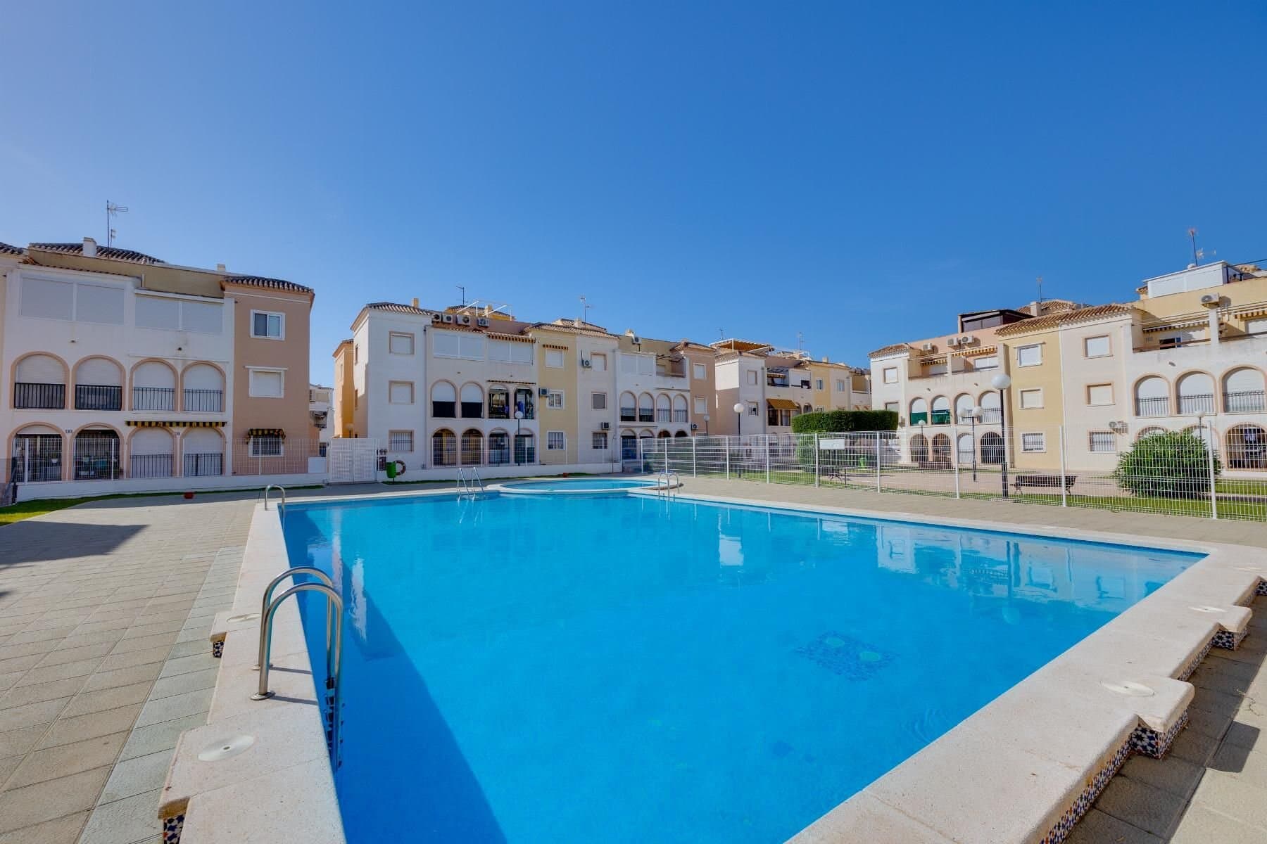 Bungalow de 2 Dormitorios en El Acequión - Los Náufragos, Torrevieja - 20