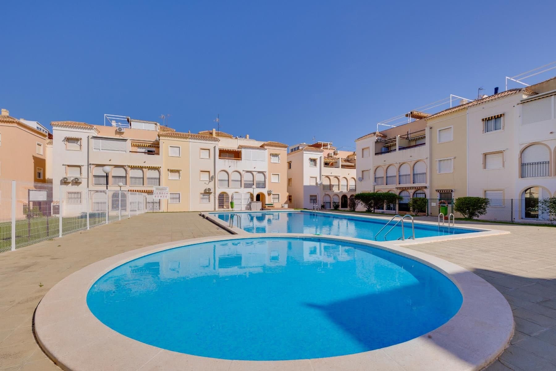 Bungalow de 2 Dormitorios en El Acequión - Los Náufragos, Torrevieja - 22