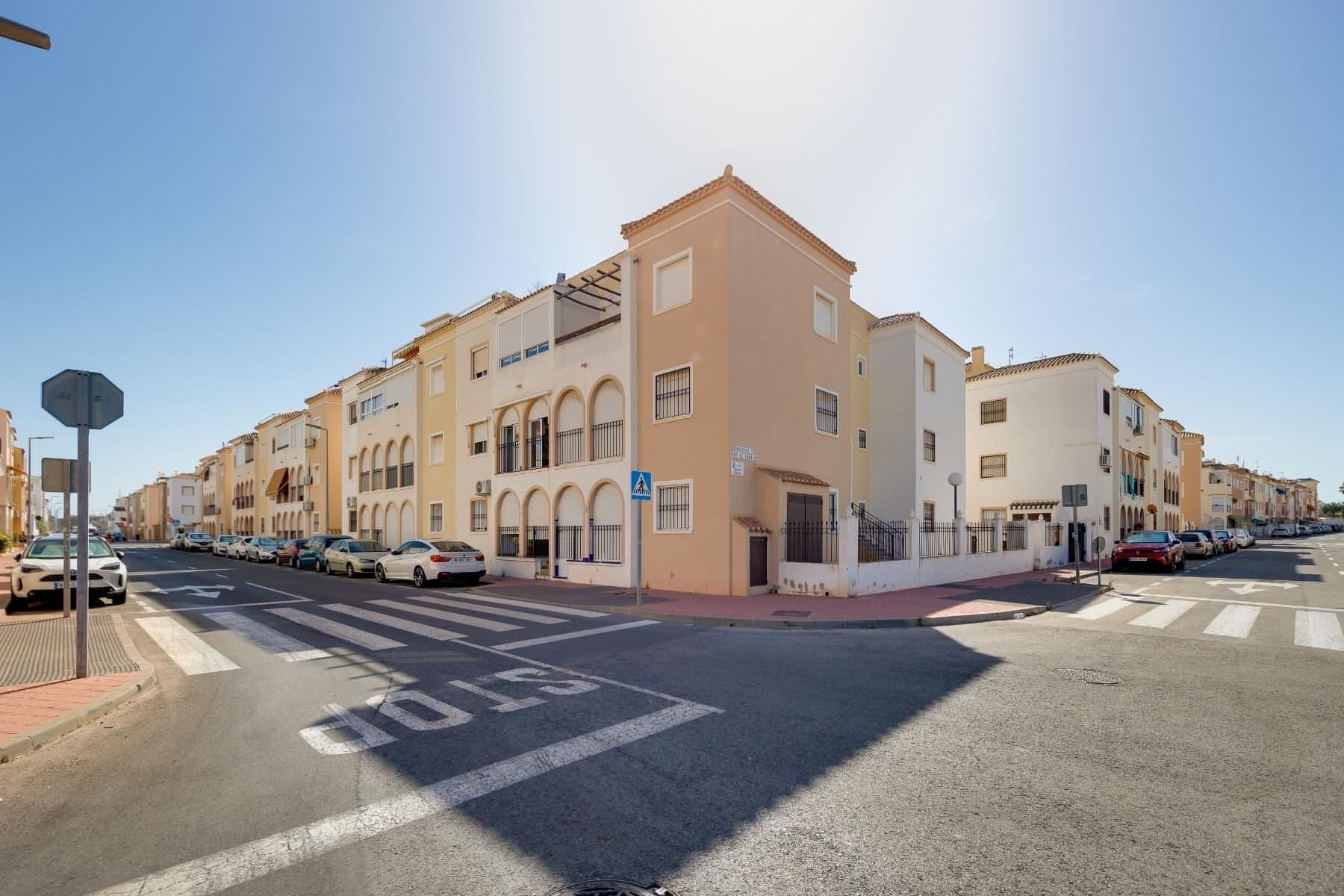 Bungalow de 2 Dormitorios en El Acequión - Los Náufragos, Torrevieja - 29
