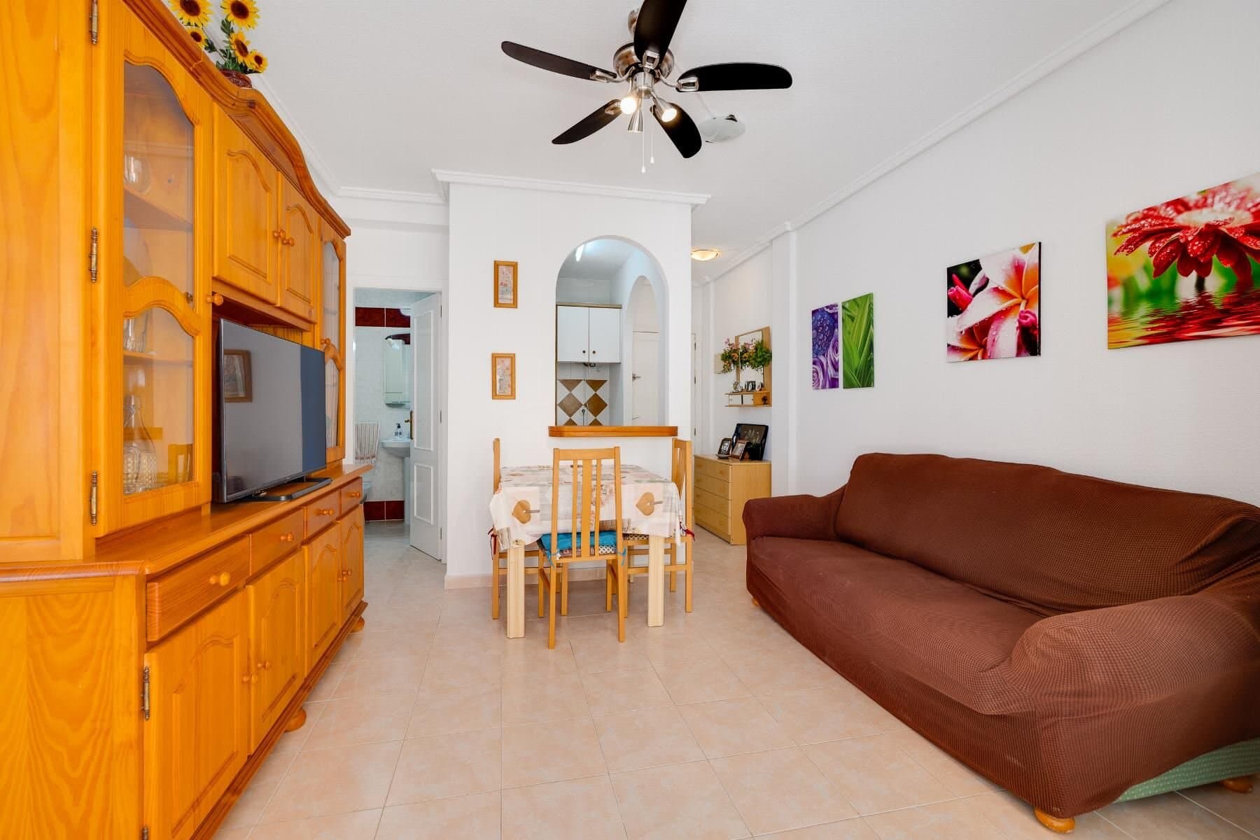 Bungalow de 2 Dormitorios en El Acequión - Los Náufragos, Torrevieja - 3