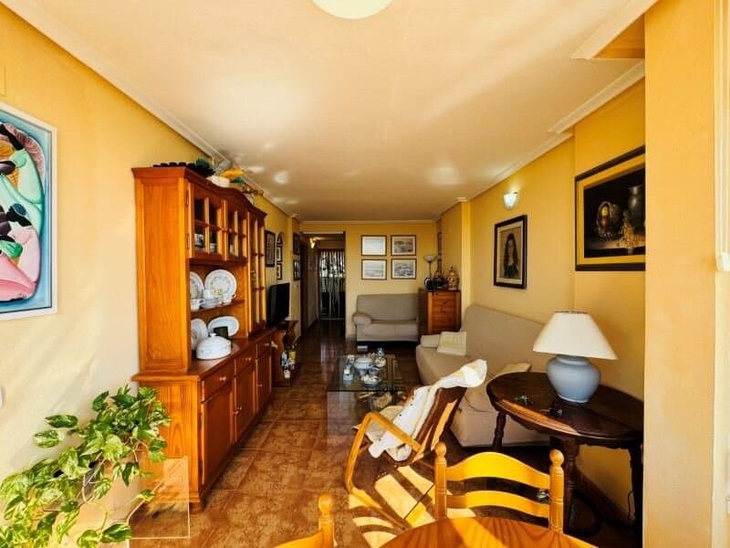 2-Bedroom Apartment in Parque las Naciones, Torrevieja - 11