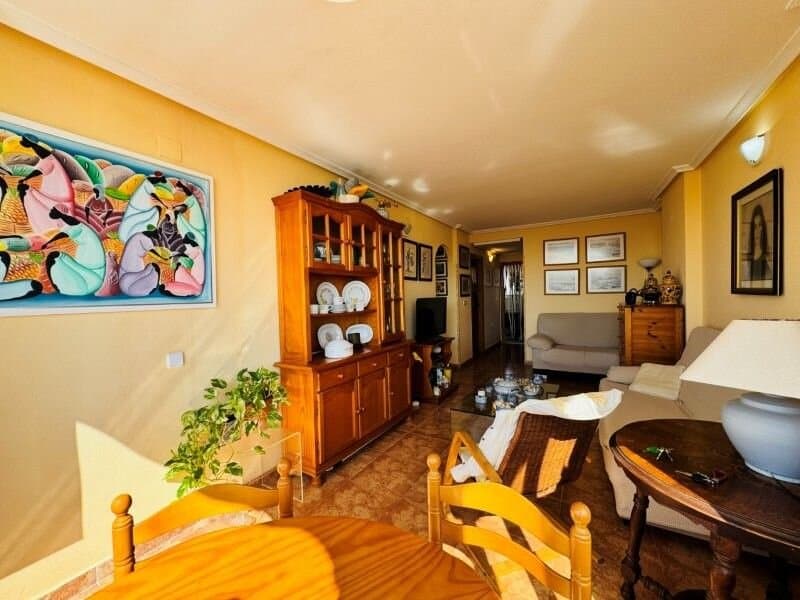 2-Bedroom Apartment in Parque las Naciones, Torrevieja - 12