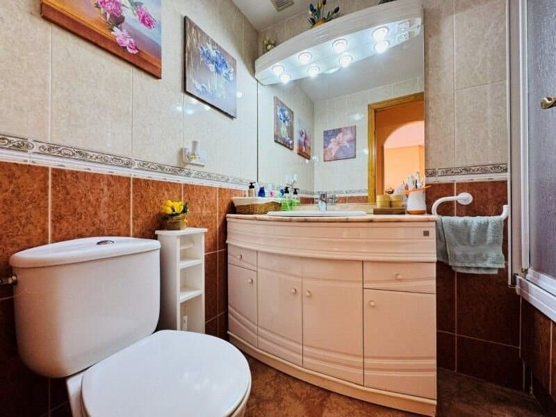 2-Bedroom Apartment in Parque las Naciones, Torrevieja - 19