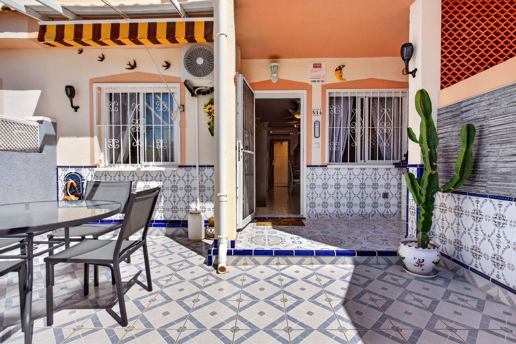 Apartamento de 2 Dormitorios en La Florida, Orihuela Costa - 16