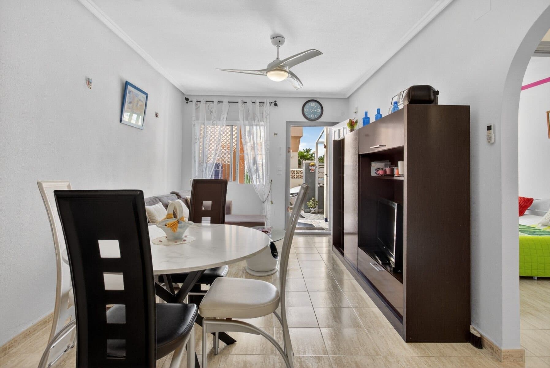 Apartamento de 2 Dormitorios en La Florida, Orihuela Costa - 2
