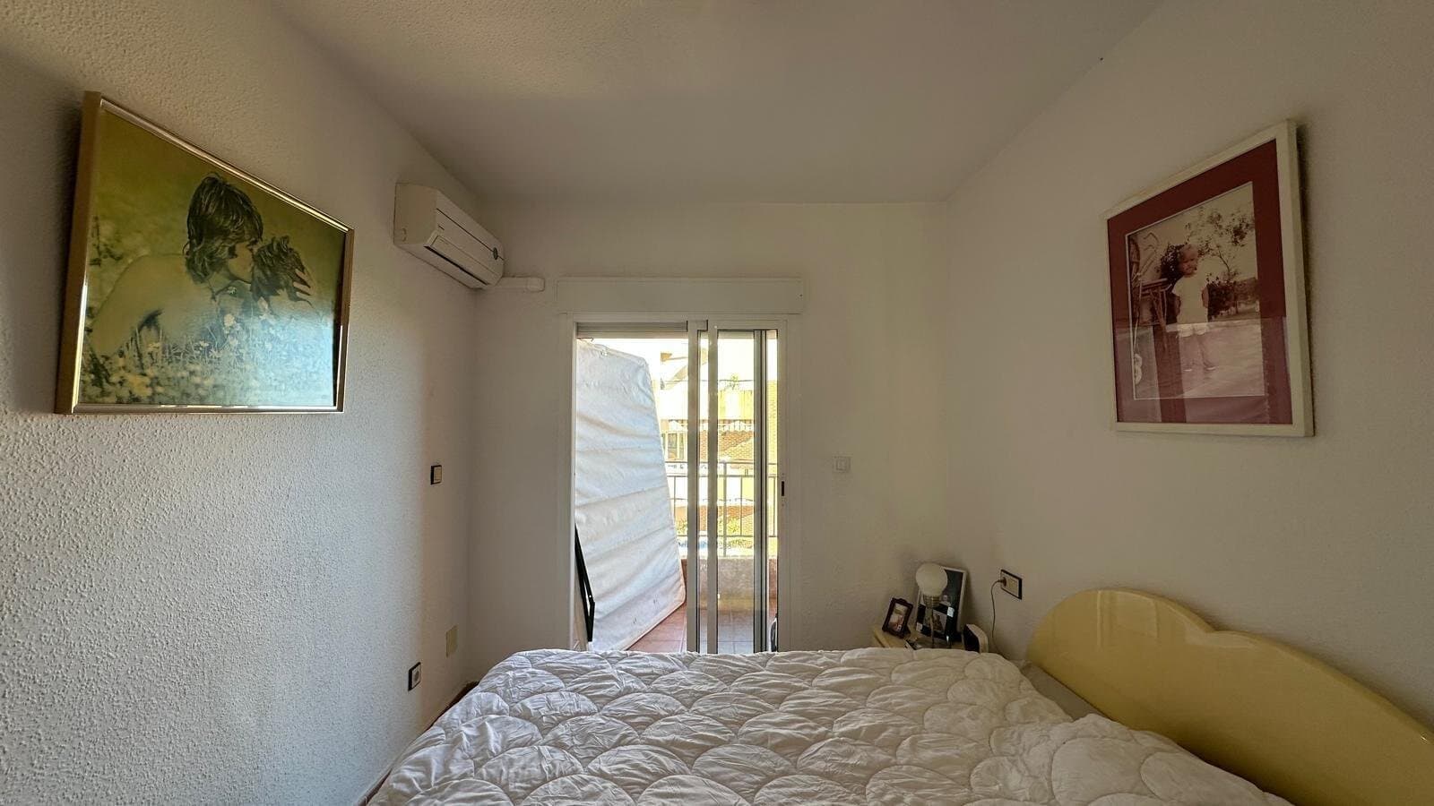 3-Bedroom Apartment in Estacion de Autobuses, Torrevieja - 21