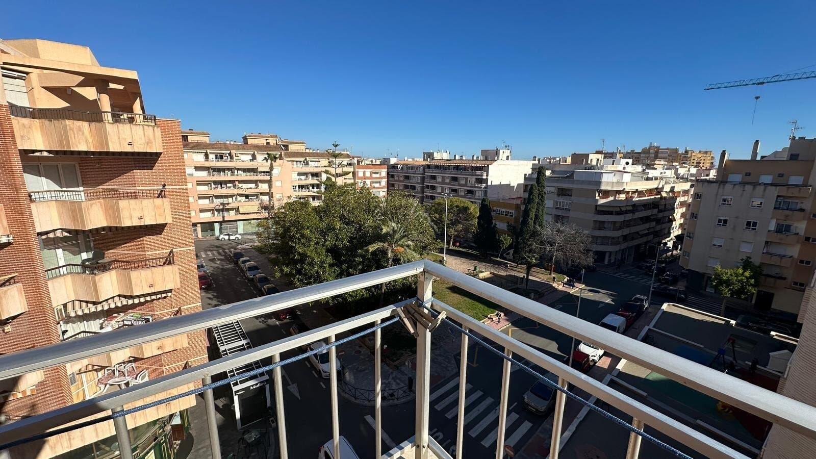 3-Bedroom Apartment in Estacion de Autobuses, Torrevieja - 29