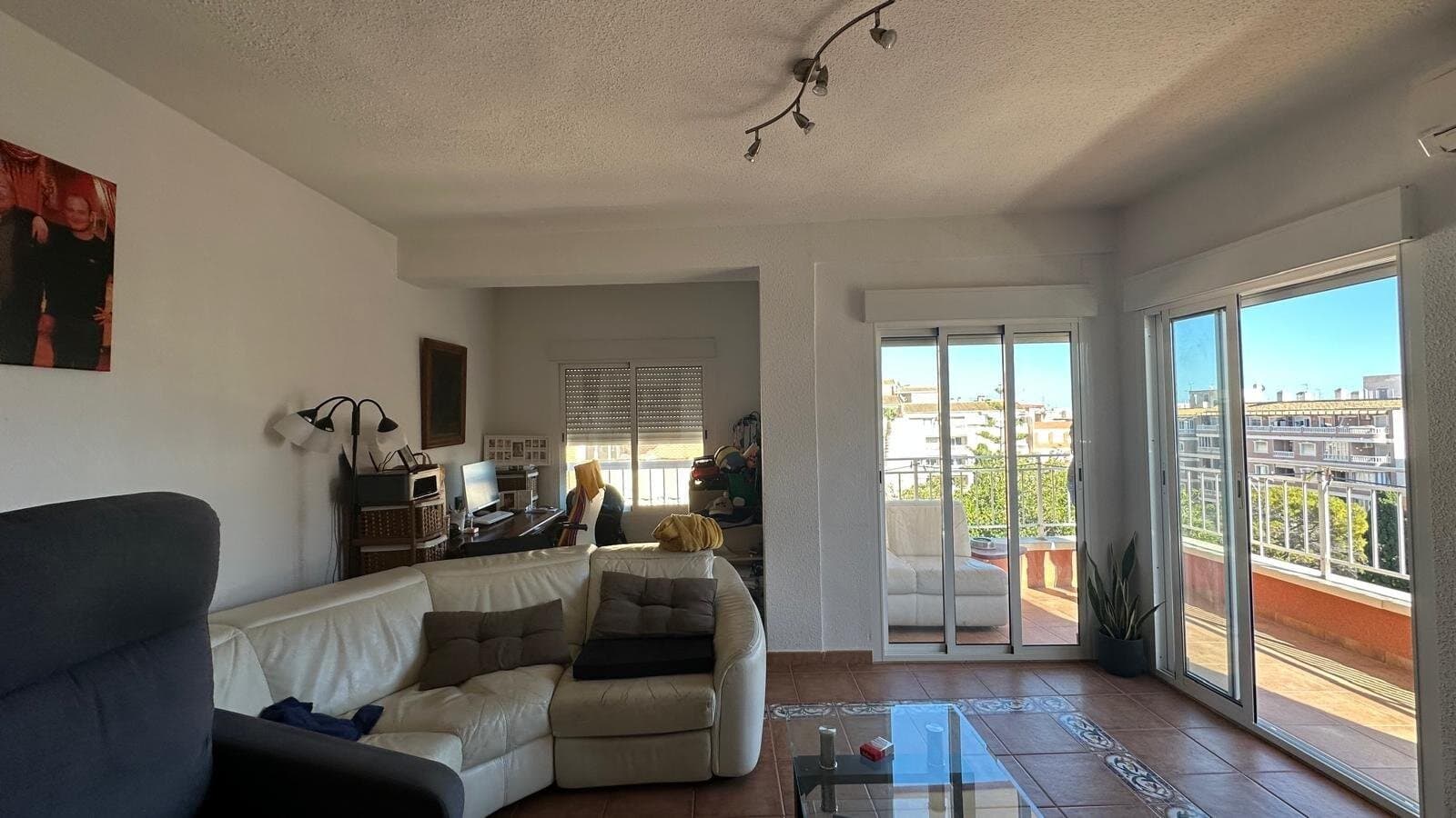 3-Bedroom Apartment in Estacion de Autobuses, Torrevieja - 4