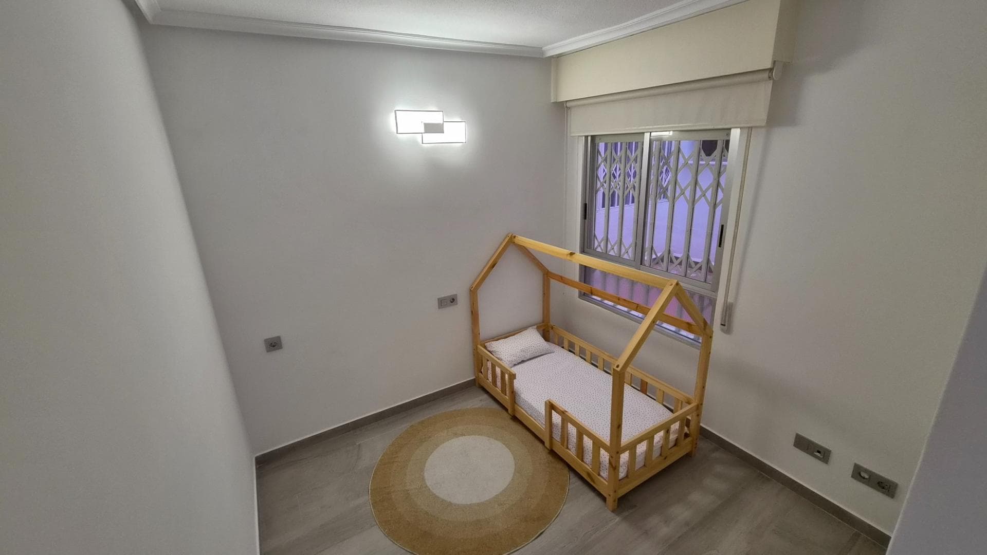 3-Bedroom Apartment in Torrevieja, Torrevieja - 17
