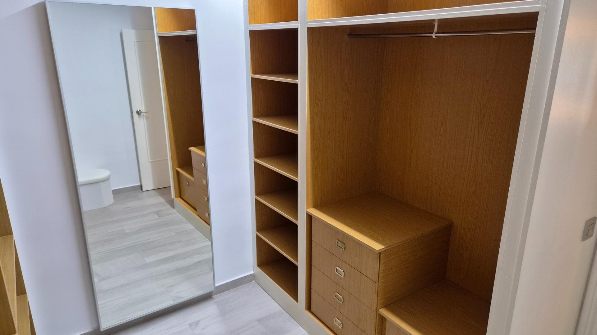 3-Bedroom Apartment in Torrevieja, Torrevieja - 20