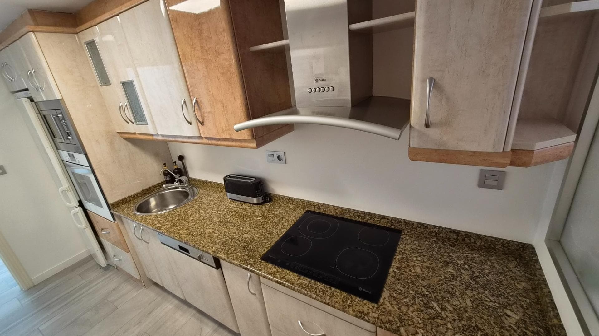 3-Bedroom Apartment in Torrevieja, Torrevieja - 27