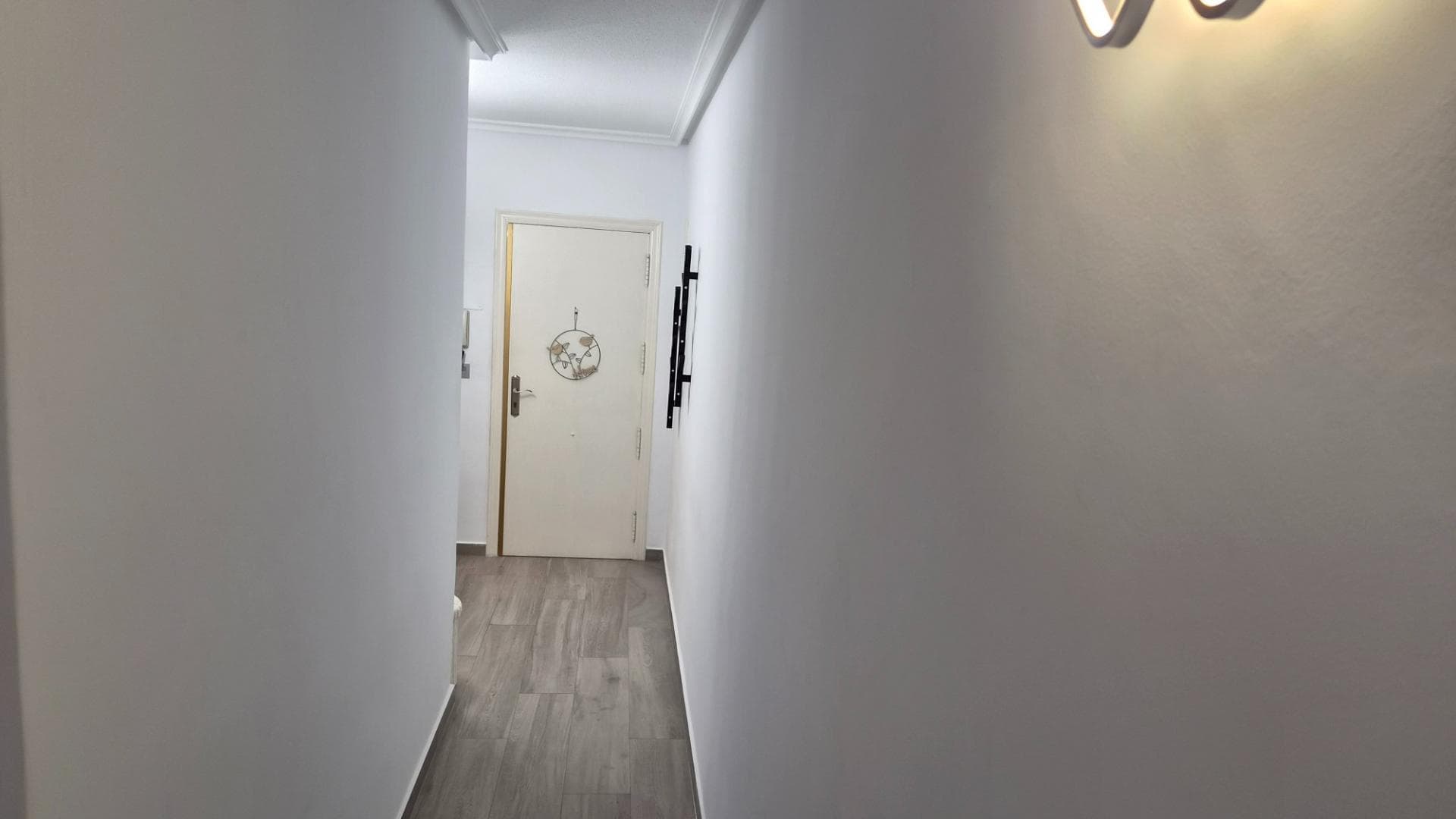 3-Bedroom Apartment in Torrevieja, Torrevieja - 37