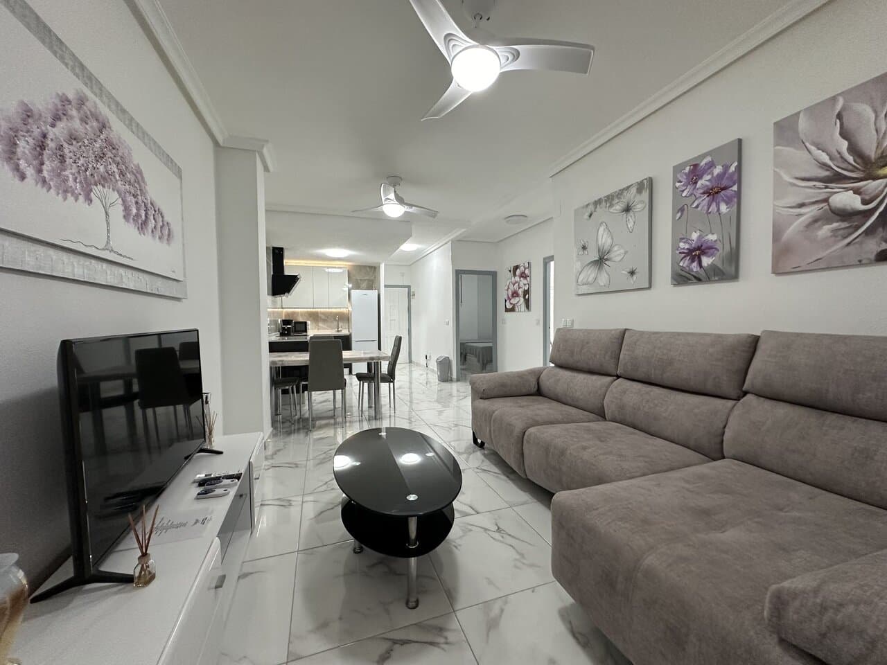 2-Bedroom Apartment in Centro, Torrevieja - 11
