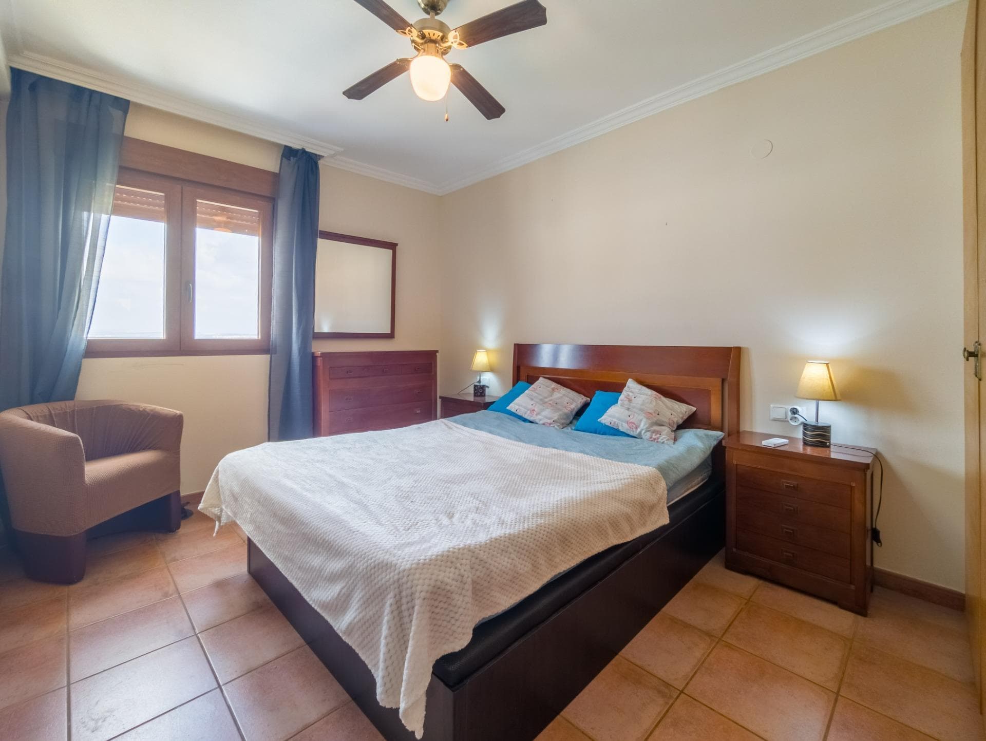Apartamento de 2 Dormitorios en Playa de los Naufragos, Torrevieja - 12