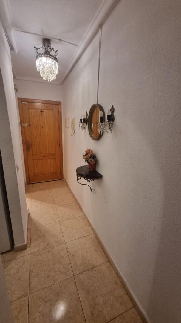 1-Bedroom Apartment in Torrevieja - 12