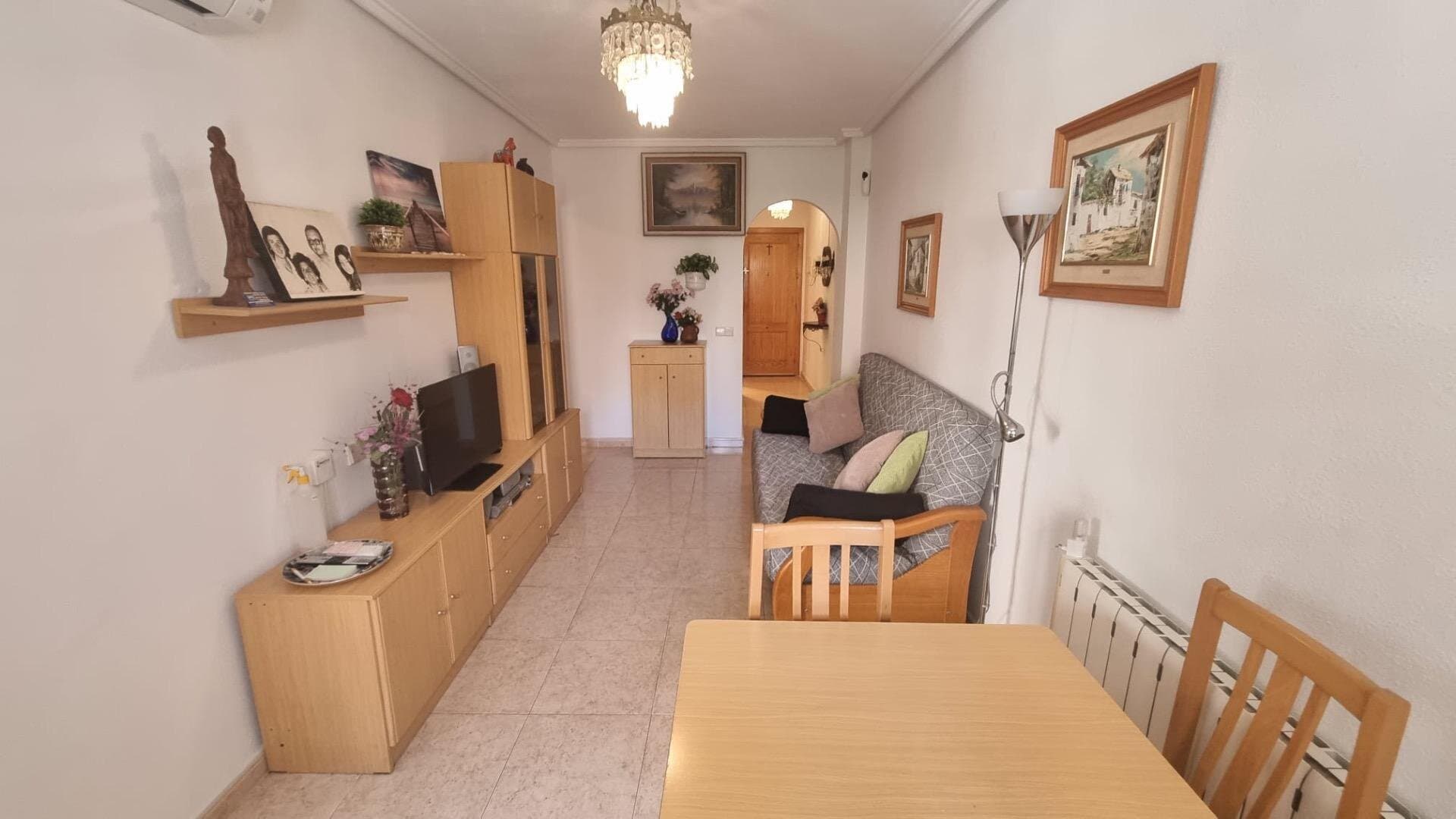 1-Bedroom Apartment in Torrevieja - 4