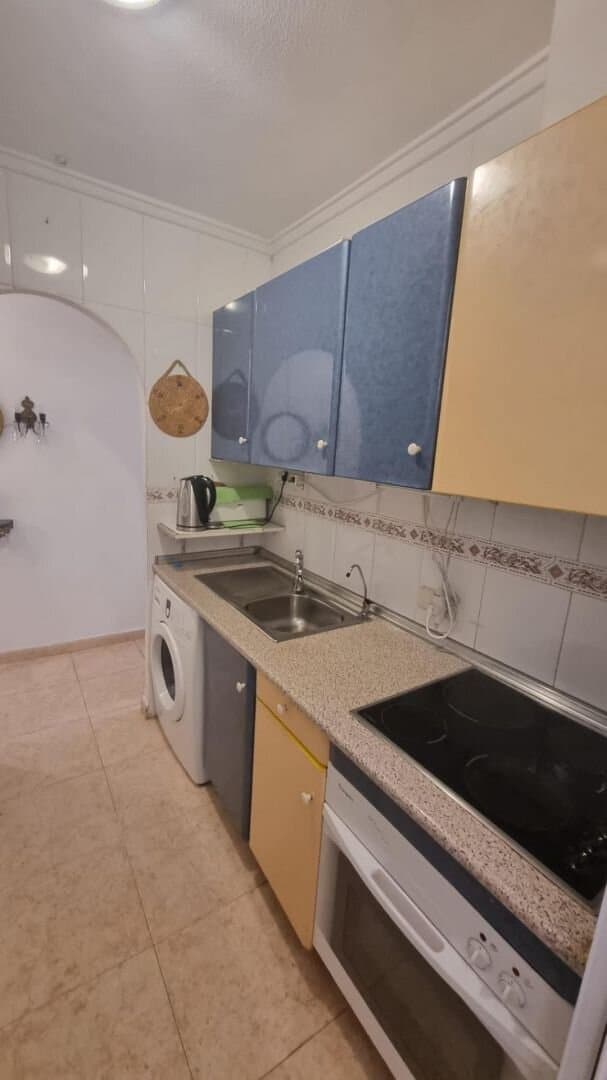 1-Bedroom Apartment in Torrevieja - 6