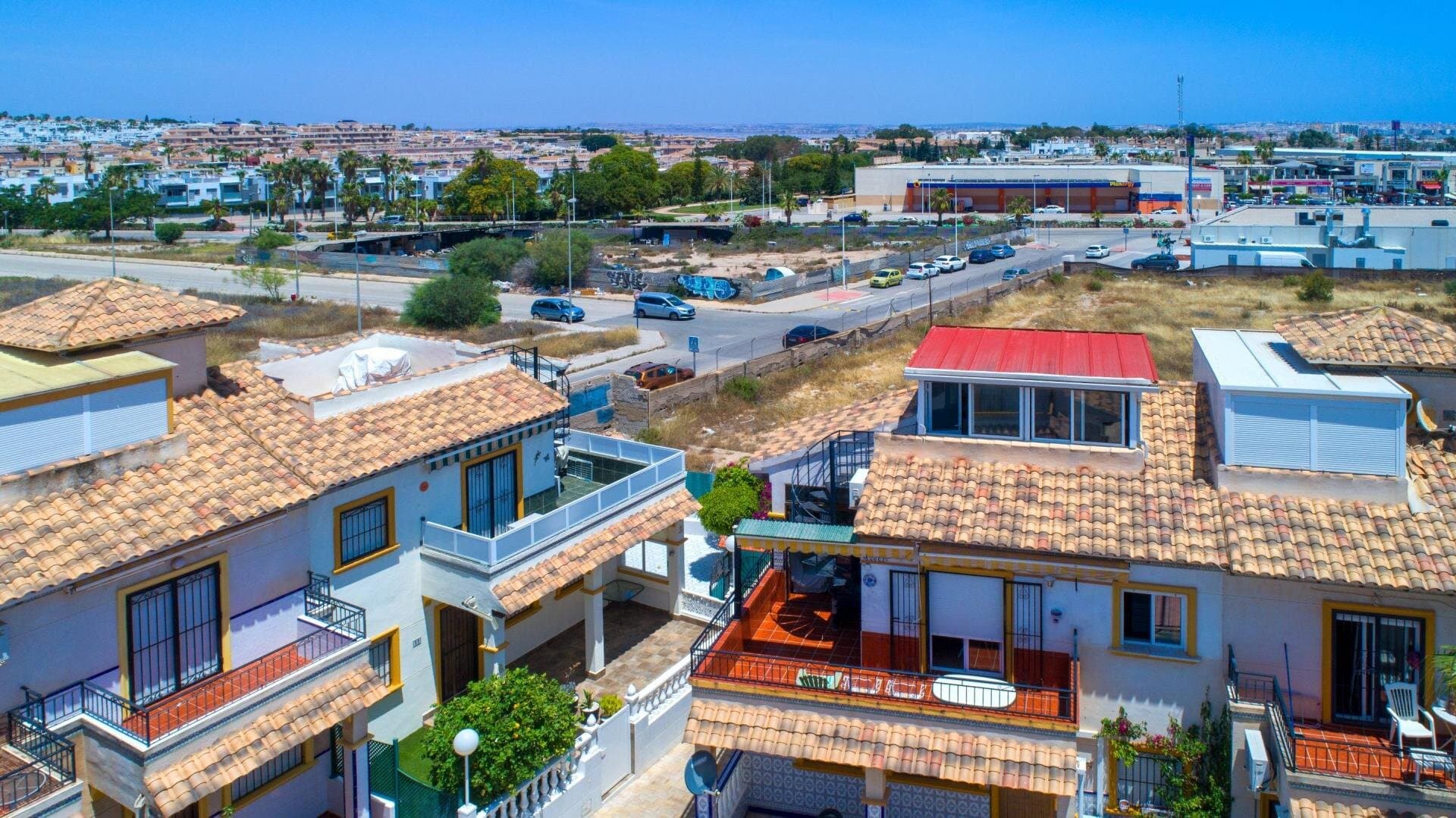 Bungalow de 2 Dormitorios en Rocio del Mar, Orihuela Costa - 15