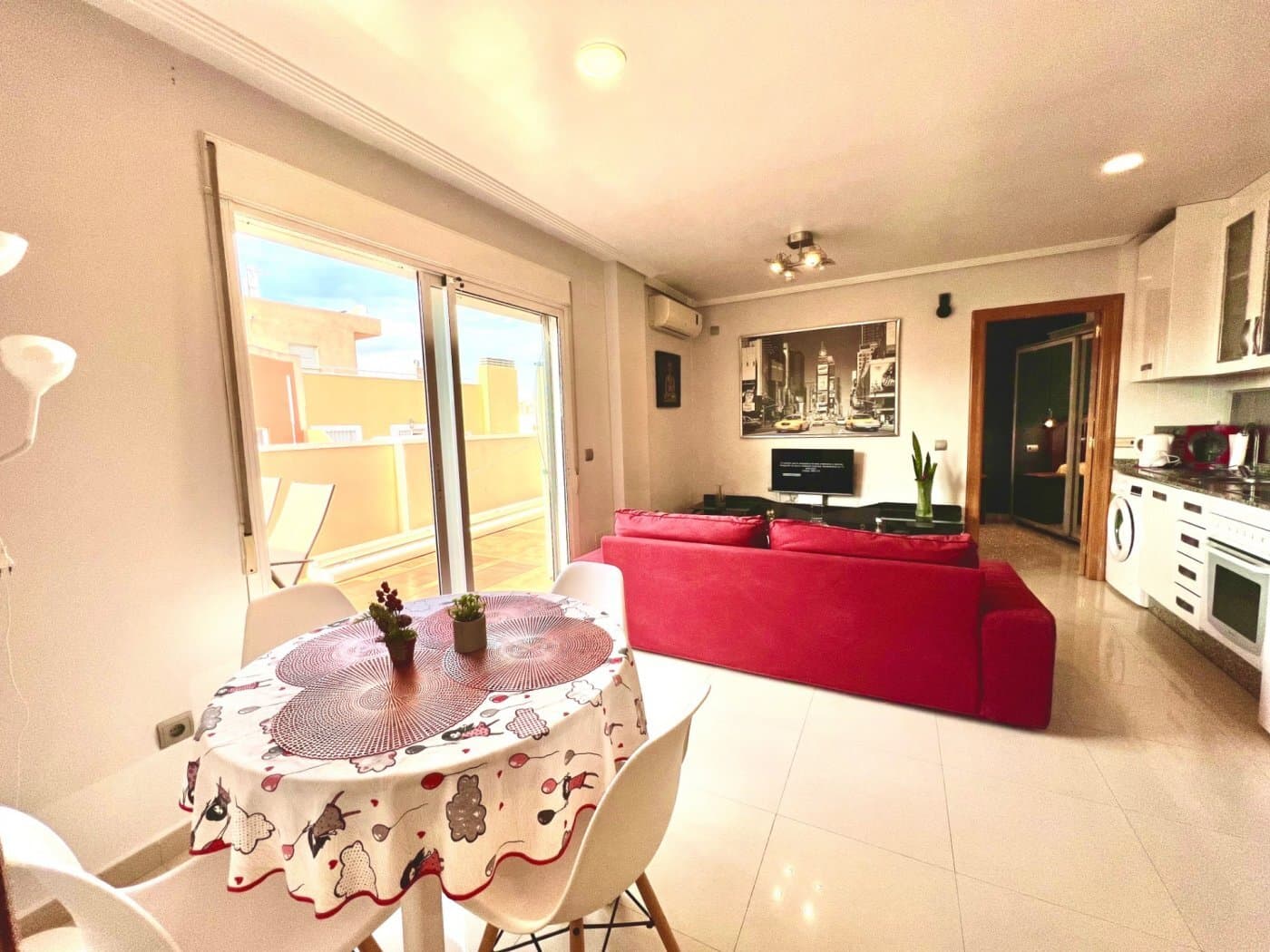 2-Bedroom Penthouse in Torrevieja - 6
