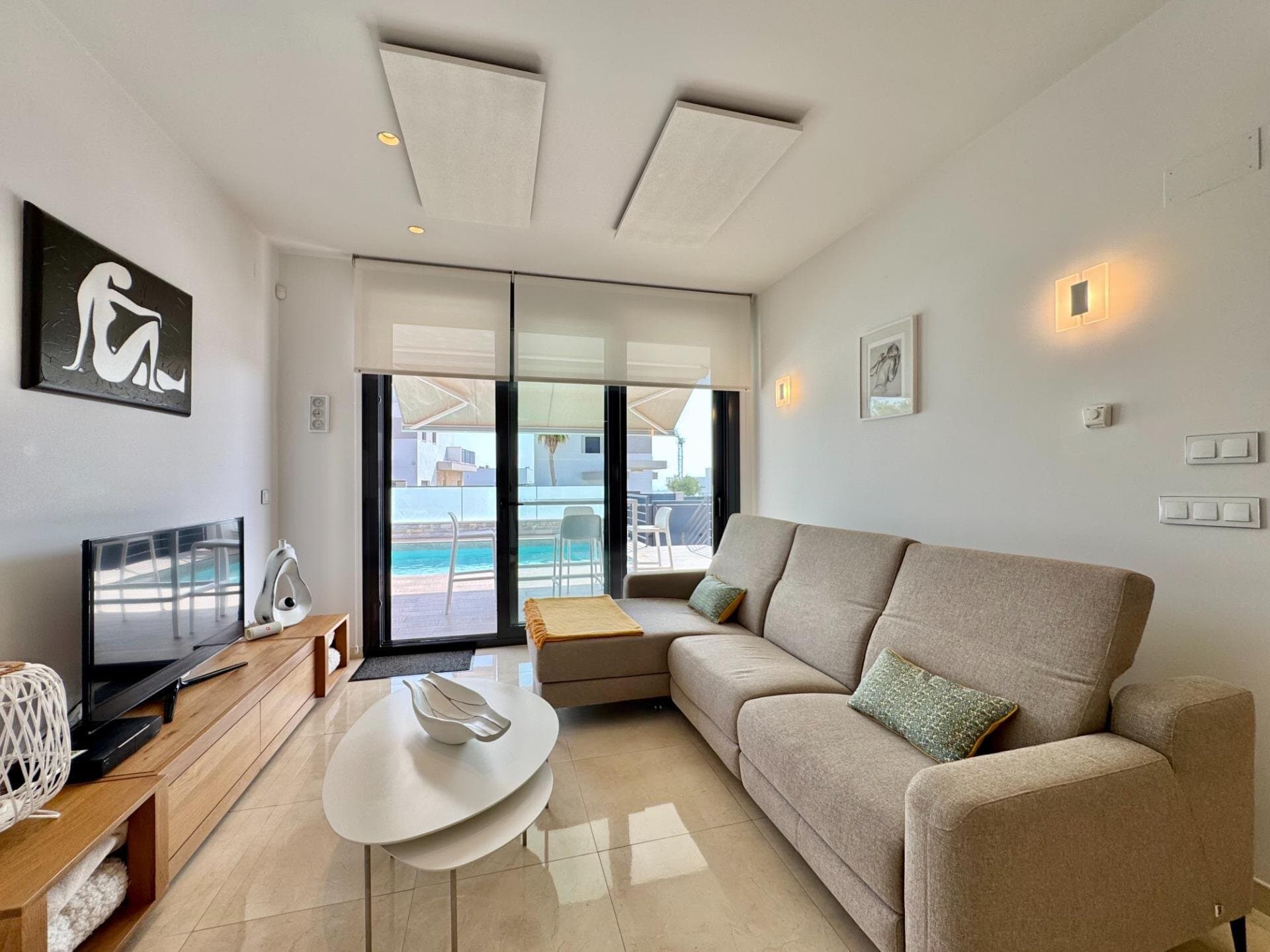 3-Bedroom Villa in Bellavista, San Miguel de Salinas - 20