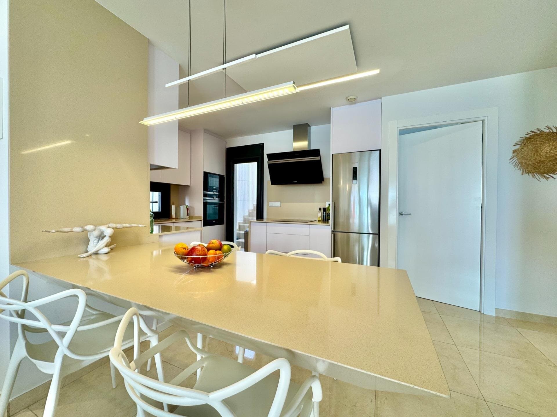 3-Bedroom Villa in Bellavista, San Miguel de Salinas - 25