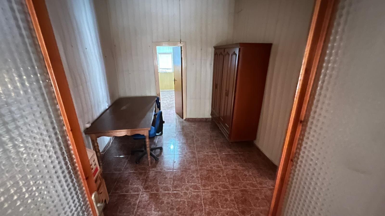4-Bedroom Apartment in Torrevieja, Torrevieja - 7