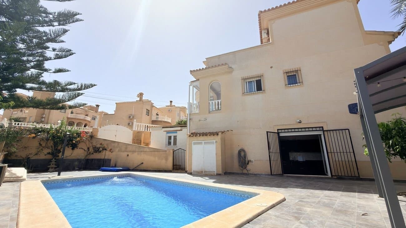 Villa de 3 Chambres à Las Filipinas, Orihuela Costa - 48