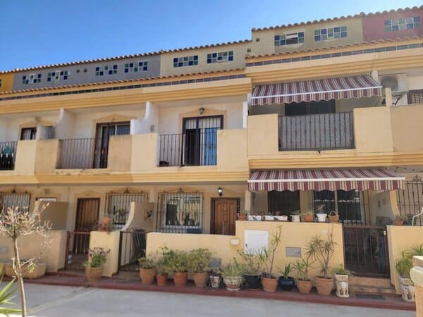 Maison de 3 Chambres à La Zenia, Orihuela Costa