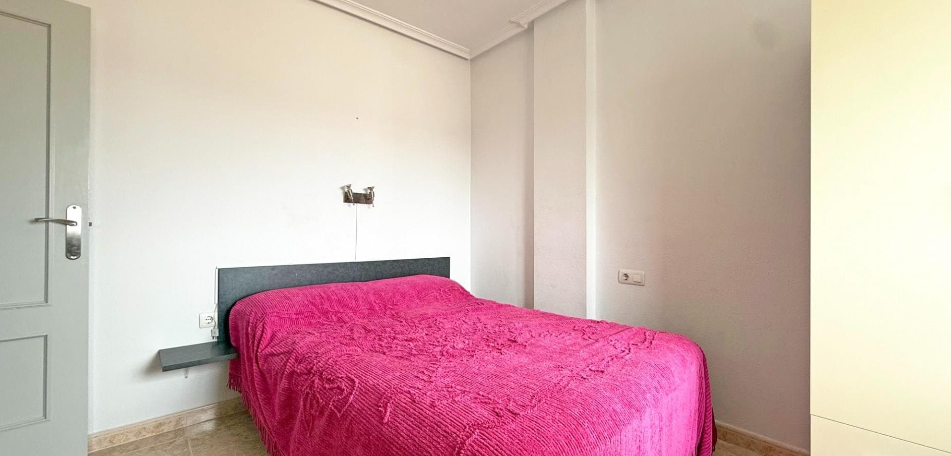 2-Bedroom Apartment in Centro, Torrevieja - 11