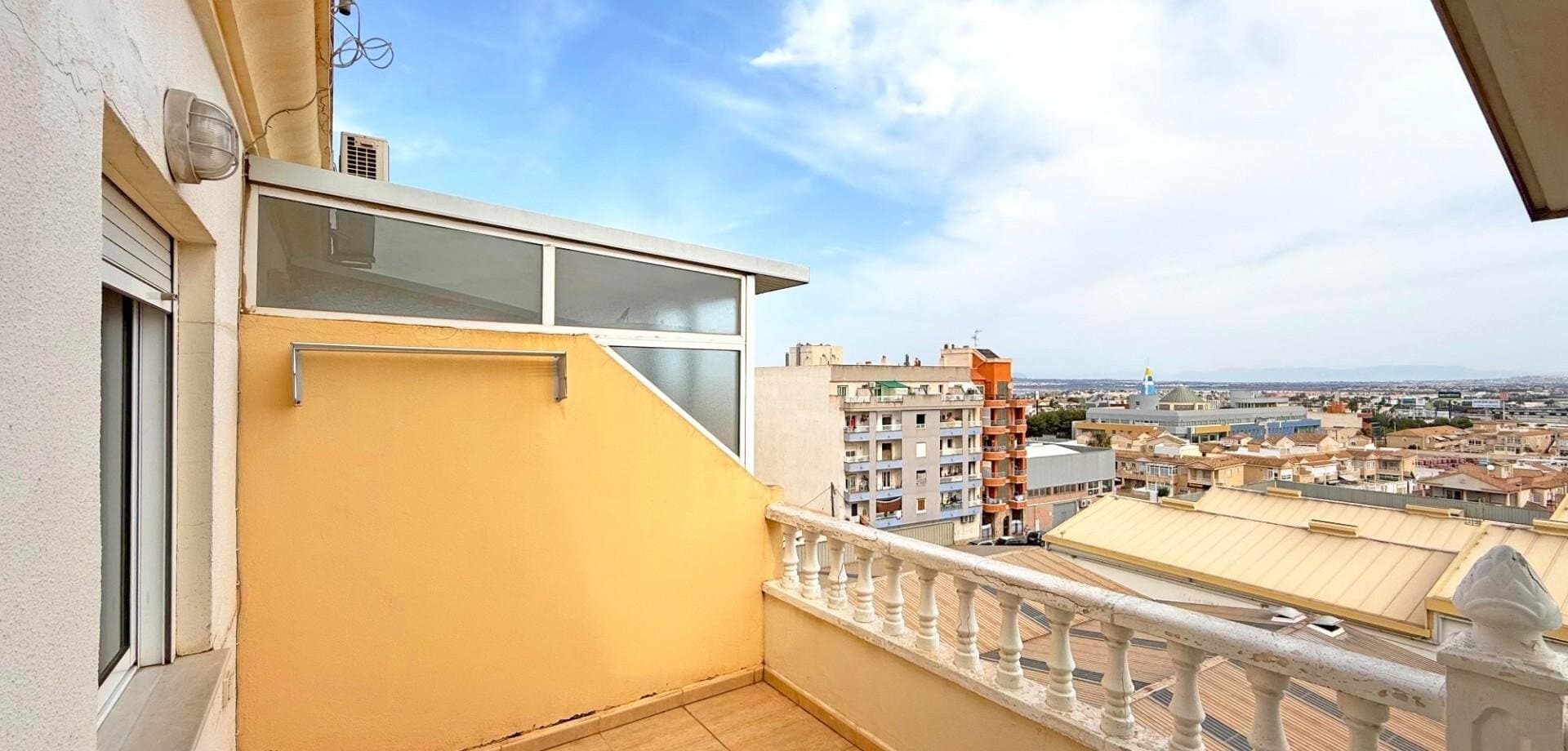 2-Bedroom Apartment in Centro, Torrevieja - 7
