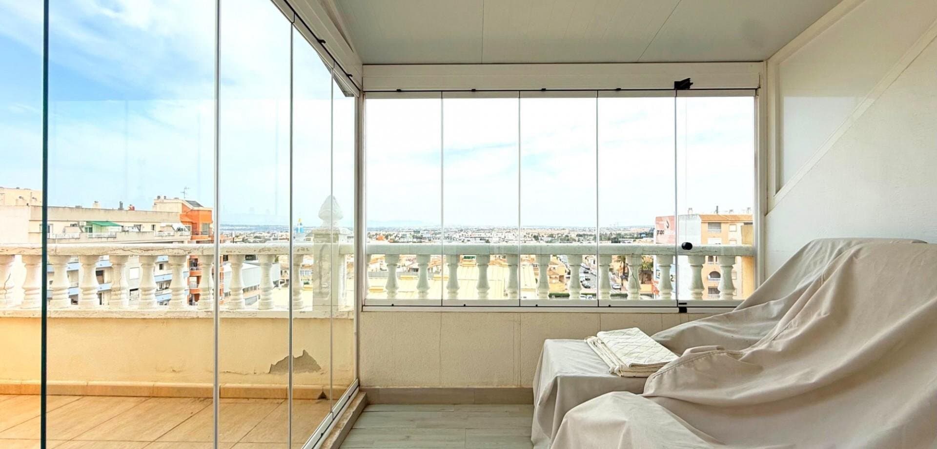 2-Bedroom Apartment in Centro, Torrevieja - 8