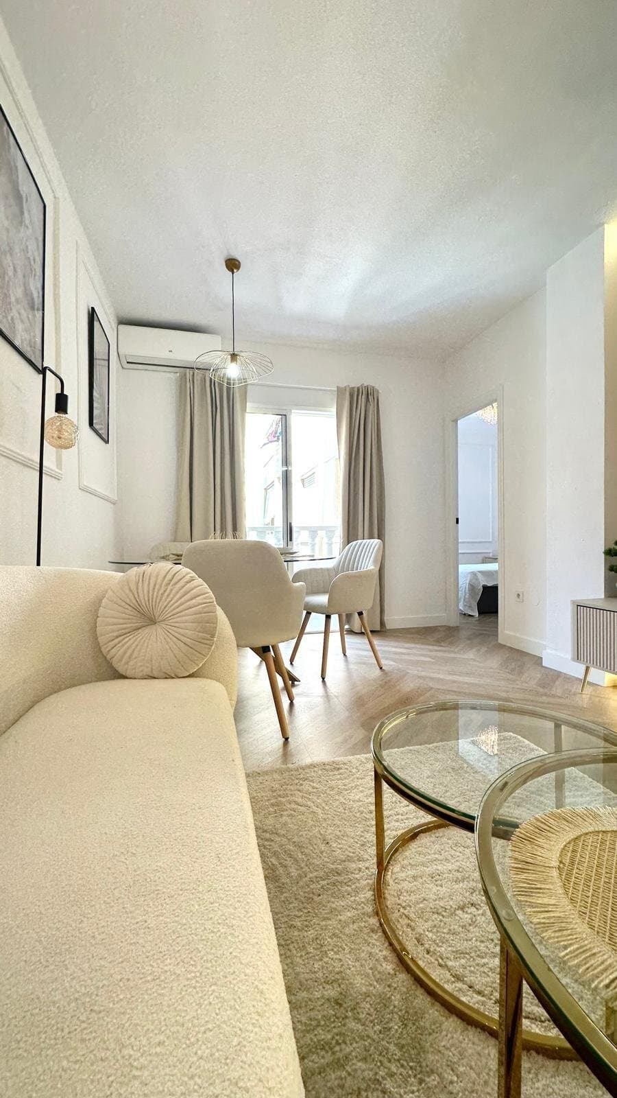 2-Bedroom Apartment in Torrevieja - 11