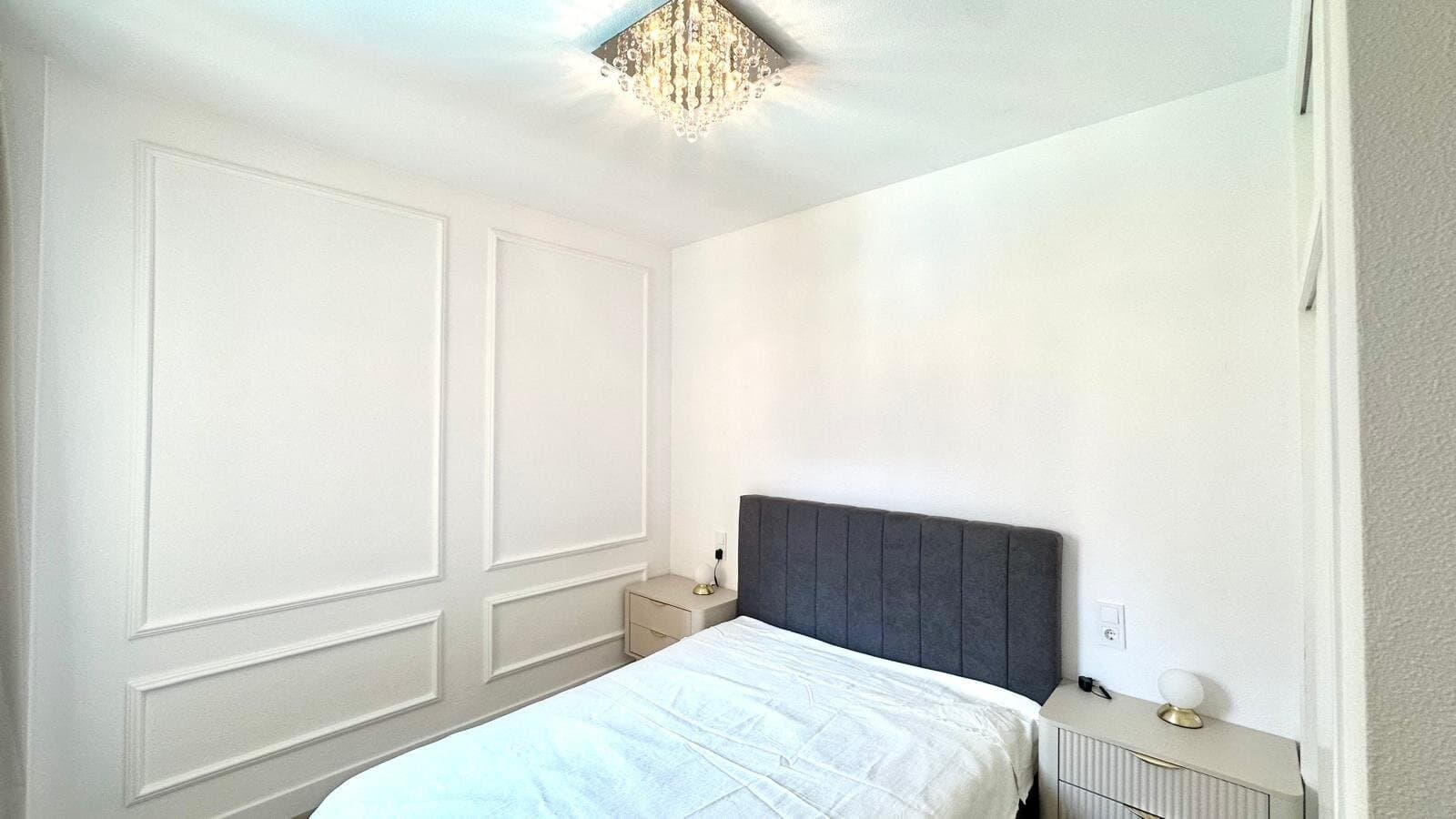 2-Bedroom Apartment in Torrevieja - 40