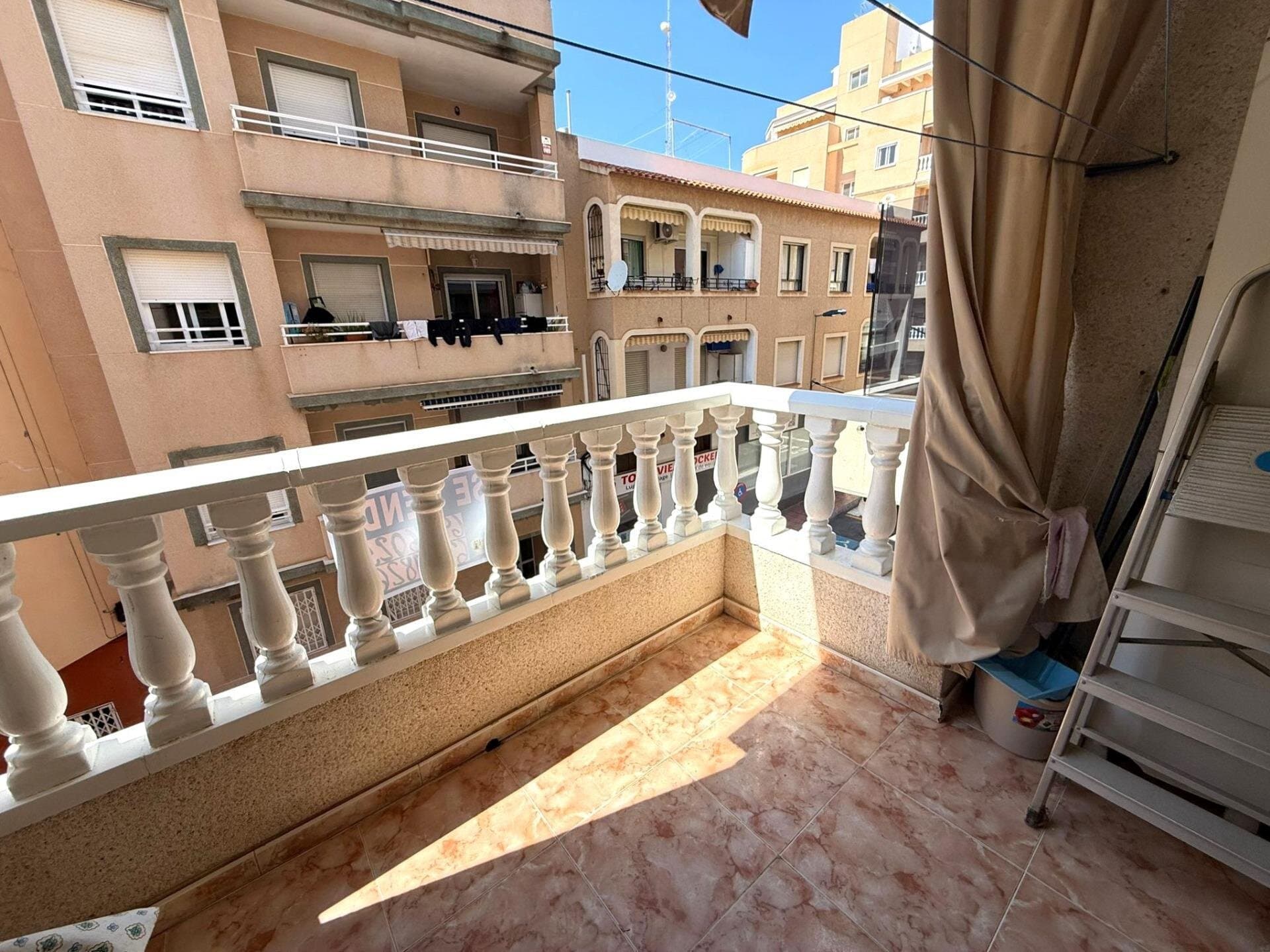 2-Bedroom Apartment in Estacion de Autobuses, Torrevieja - 12