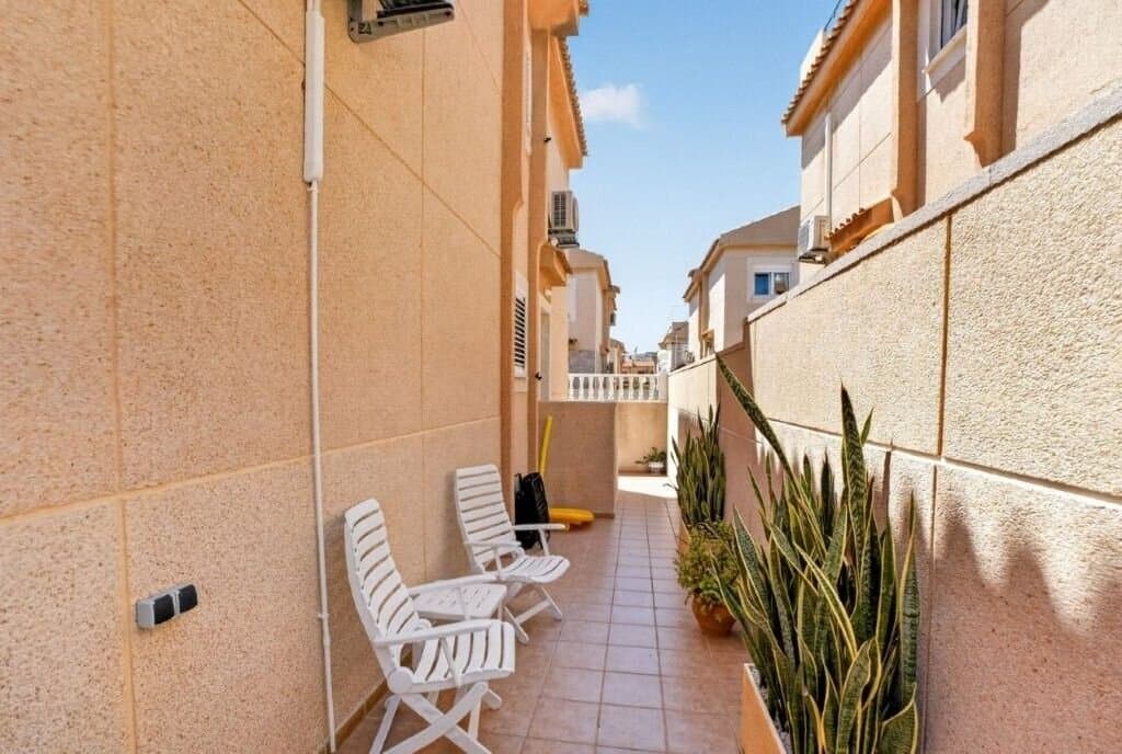 3-Bedroom House in Centro, Torrevieja - 7