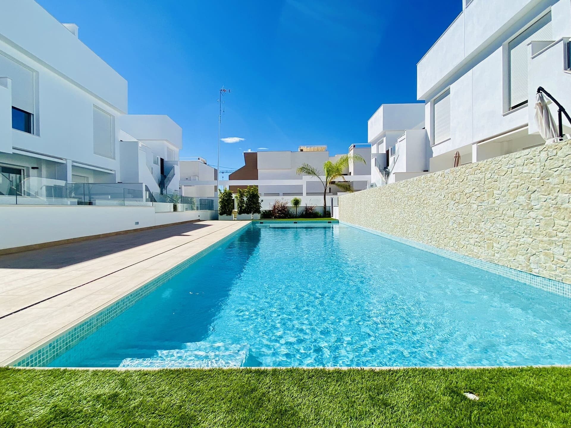 Bungalow de 3 Dormitorios en, Pilar de la Horadada - 2