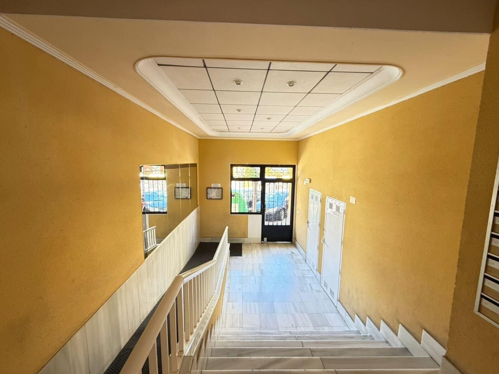 2-Bedroom Apartment in Torrevieja, Torrevieja - 6