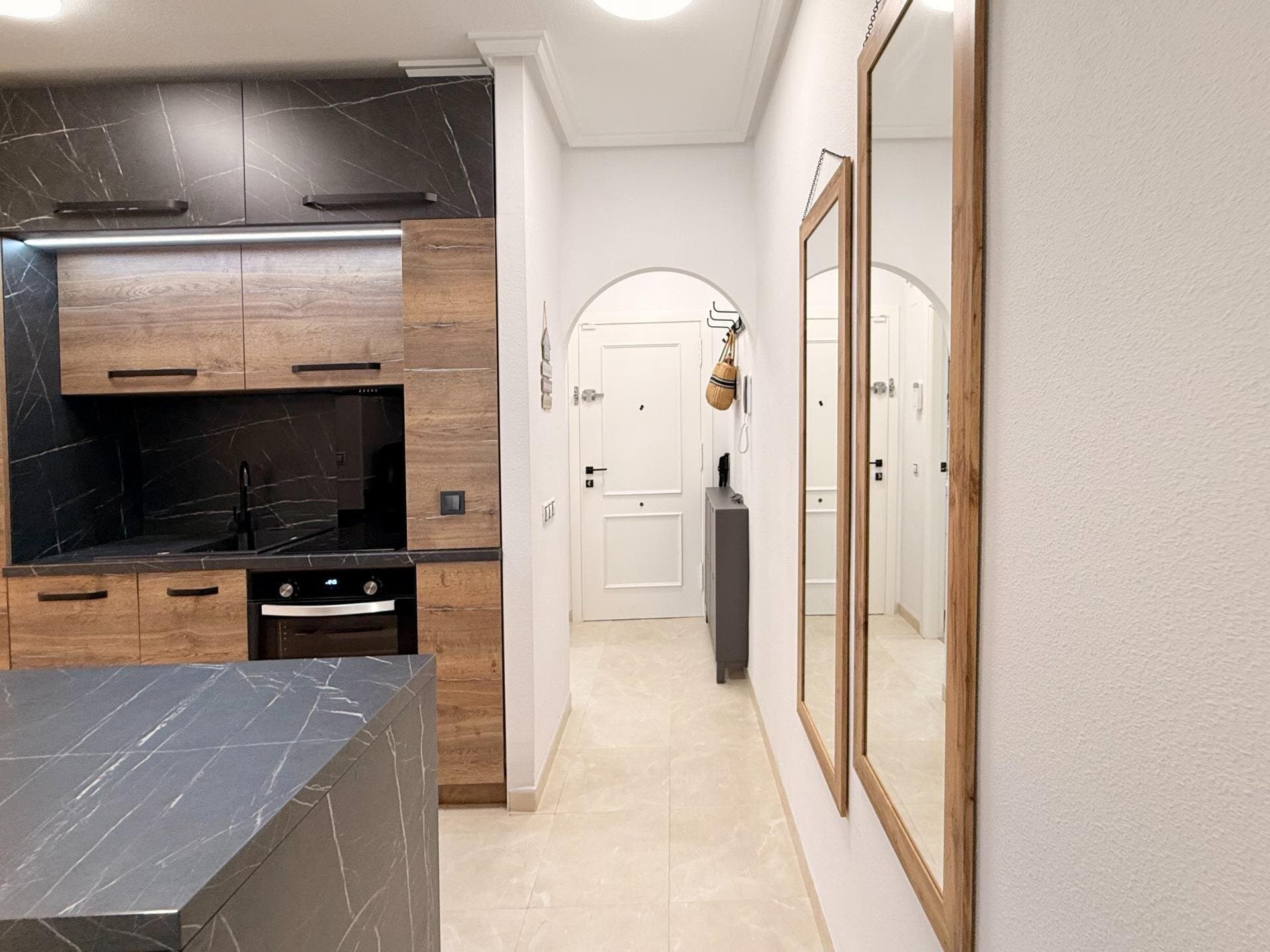 2-Bedroom Apartment in Estacion de Autobuses, Torrevieja - 14