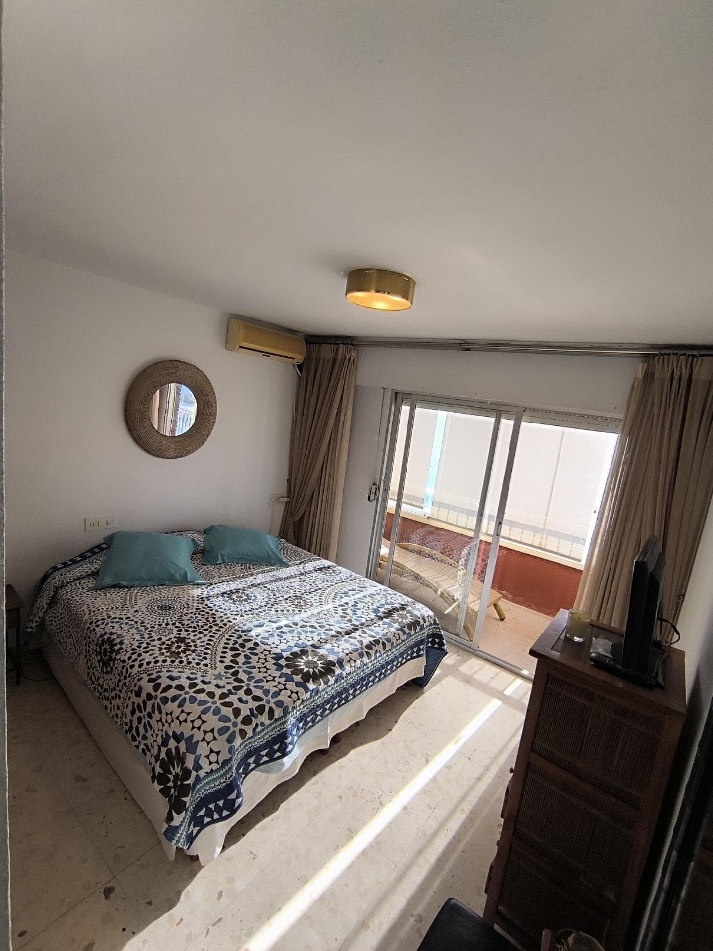 3-Bedroom Apartment in Paseo Maritimo, Torrevieja - 12