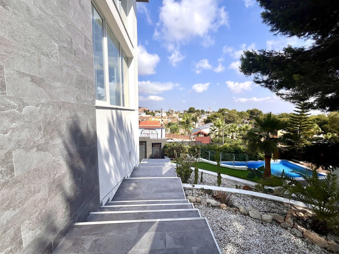 6-Bedroom Villa in La Siesta, Torrevieja - 41