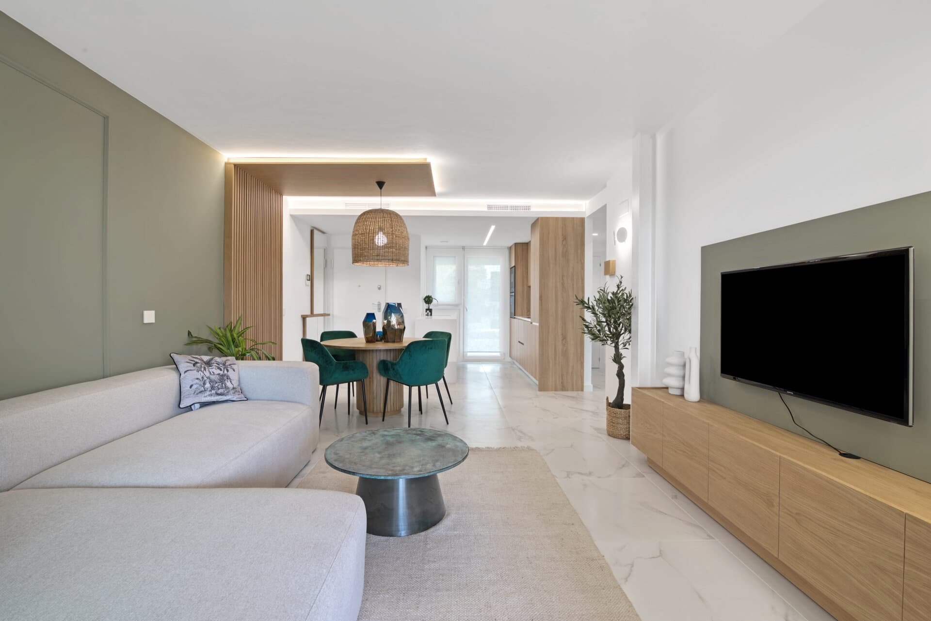 3-Bedroom Apartment in Punta Prima - 15