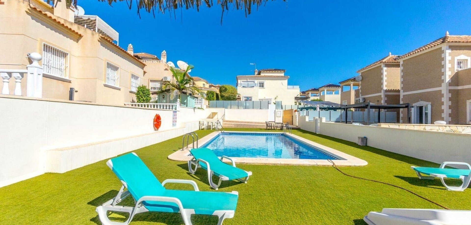 Villa de 3 Dormitorios en San Miguel de Salinas - 19